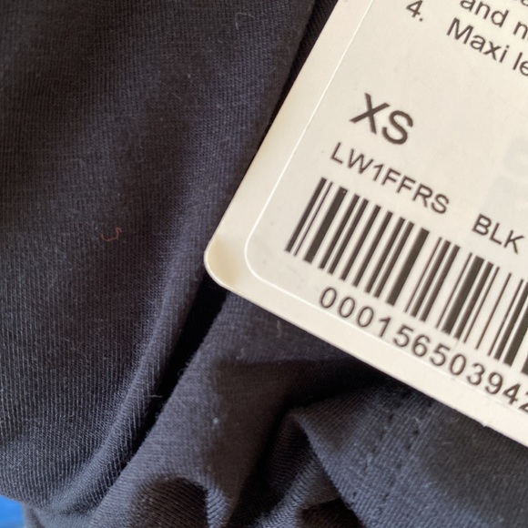 ❤️ Lululemon 2-in-1 Maxi Dress in Black Size XS NWT - Picture 5 of 9